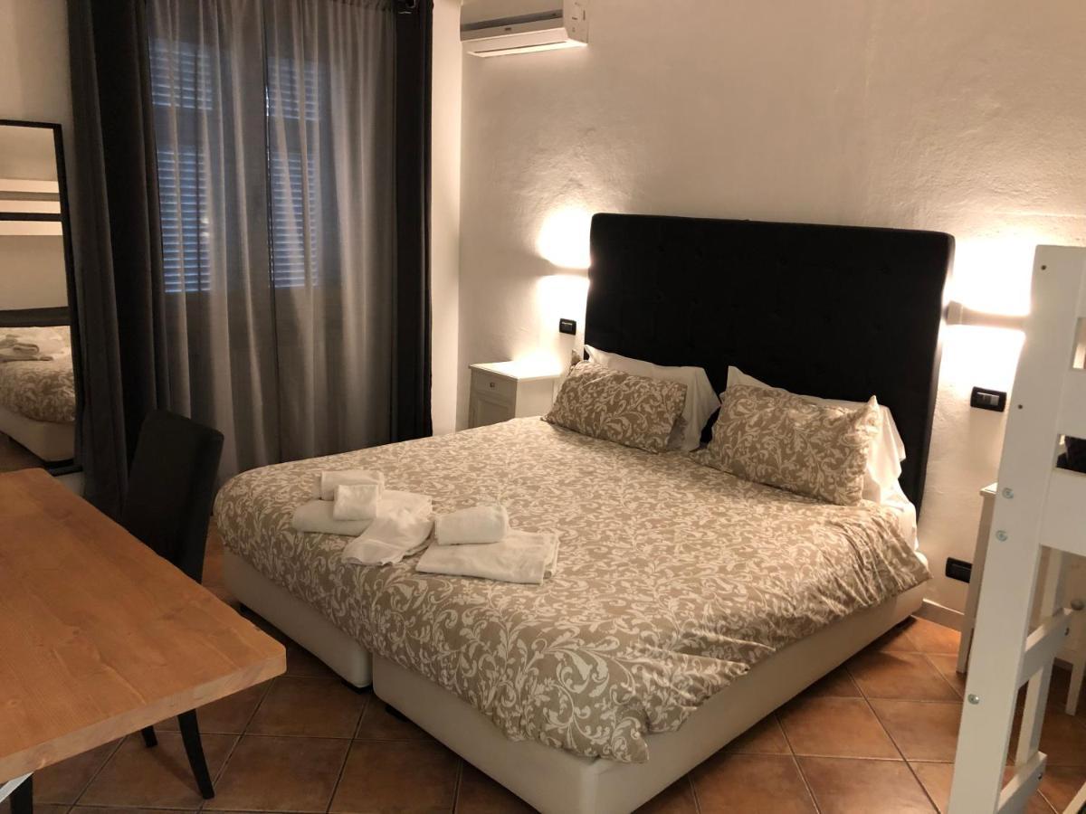 B&B Il Viaggiatore Marina di Massa Buitenkant foto